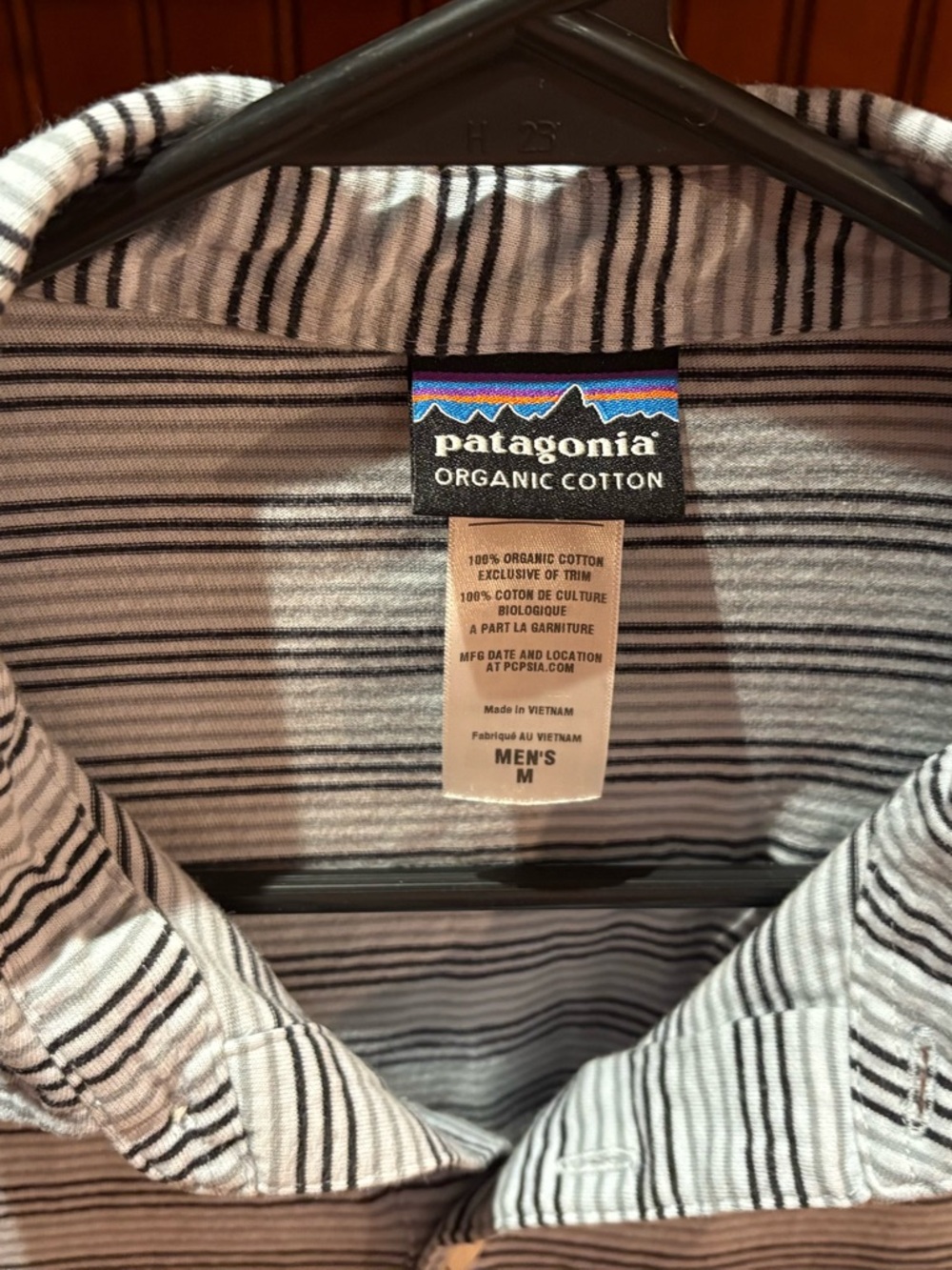 Patagonia Navy and White Horizontal Stripe Polo - Picture 4 of 6